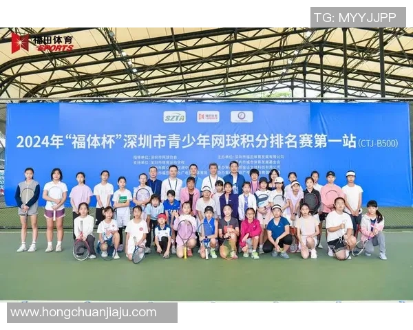 深圳网球队在世界锦标赛中以63分稳居积分榜首位展现强劲实力 深圳网球队在世界锦标赛中以63分稳居积分榜首位展现强劲实力